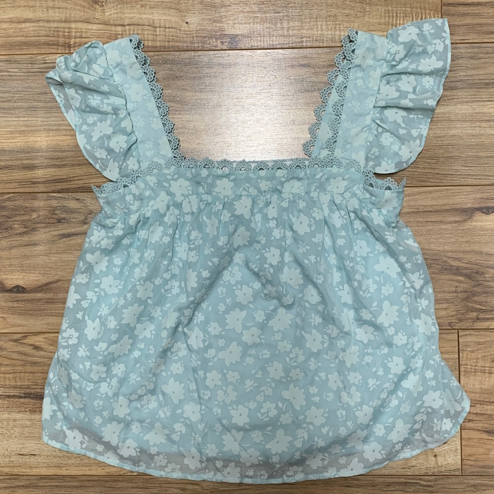 MINE Flutter Sleeve Light Mint Green Top - Size Large